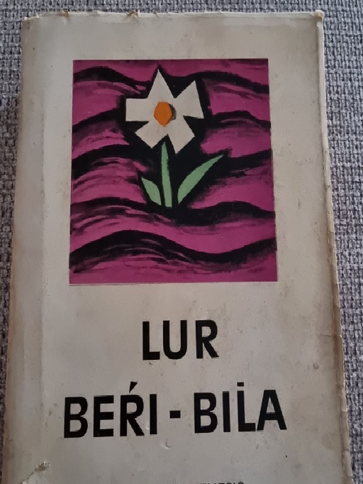 Nemesio Etxaniz: Lur berri bila (Paperback, Basque language, 1967, Izarra)