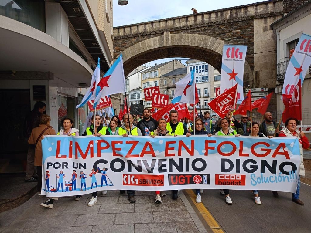 Trabajadoras de la limpieza durante una de las movilizaciones de los últimos meses en la ciudad de Lugo.